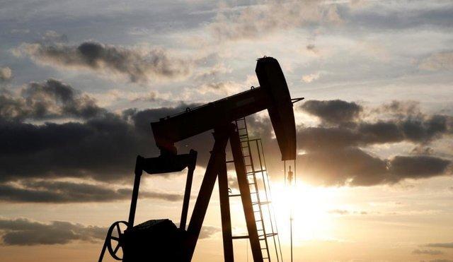 افزایش قیمت نفت درپی تشدید اختلافات تجاری