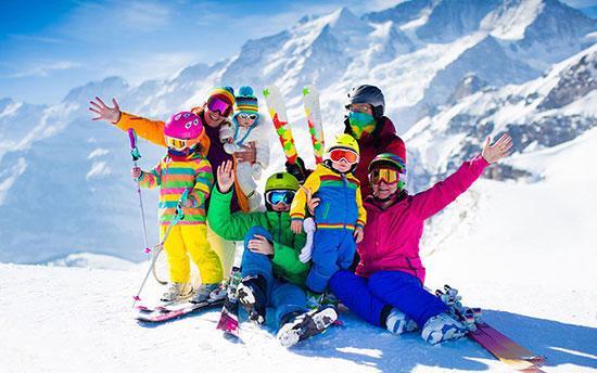 آشنایی با ورزش جذاب اسکی آلپاین، تاریخچه و رقابت های آن