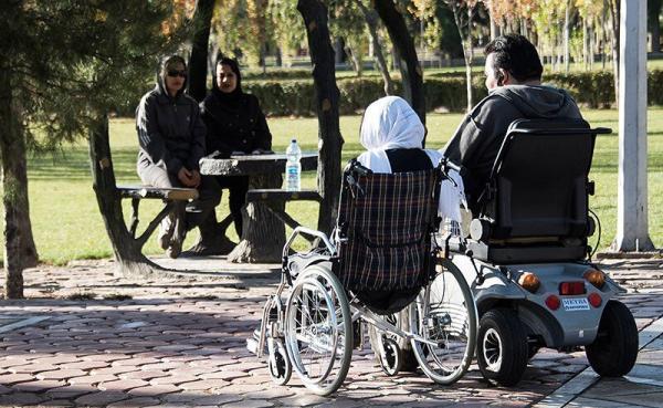 معابر منطقه 21 برای تردد افراد کم توان هموار شد معابر منطقه 21 برای تردد افراد کم توان هموار شد
